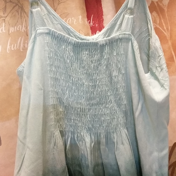 Tunic - Picture 3 of 3